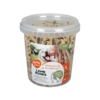 (داوو پلاس) تشویقی سگ سطلی نرم طرح استخوان با طعم گوشت بره 500 گرمی